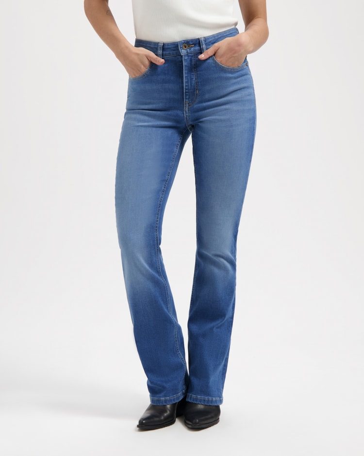 Zoe High Rise Bootcut Standard Blue