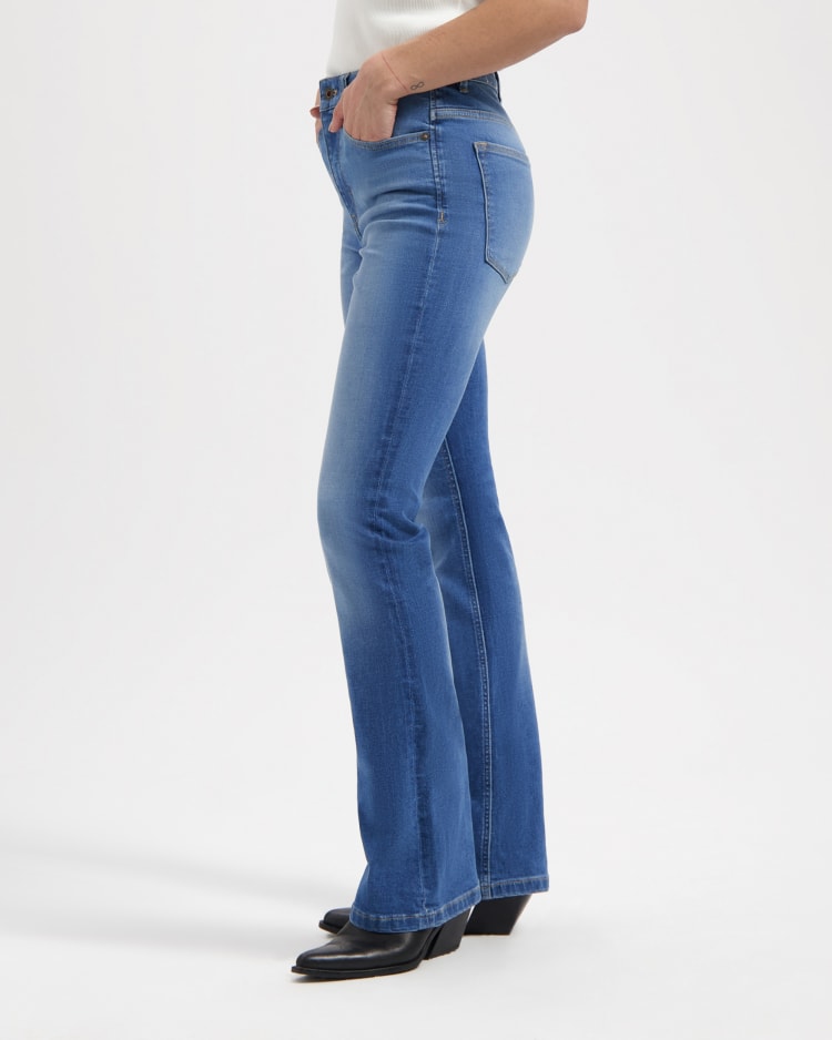 Zoe High Rise Bootcut Standard Blue