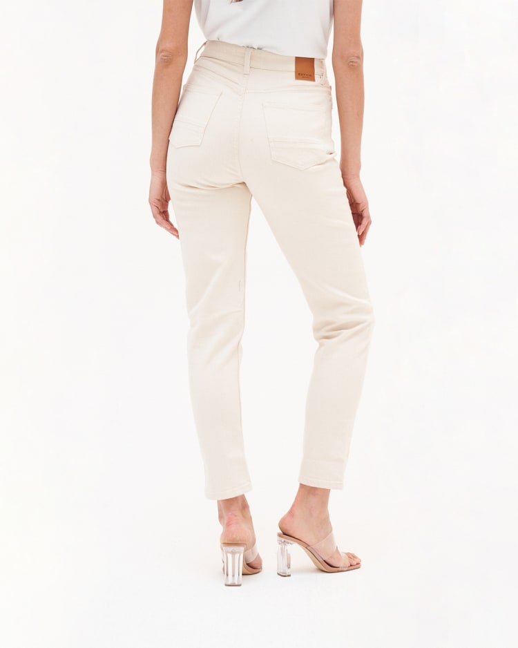 Nora Loose Tapered Undyed