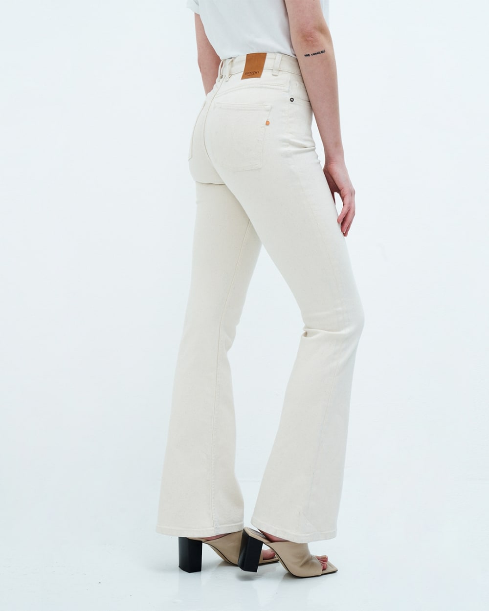 Lisette undyed witte flared jeans