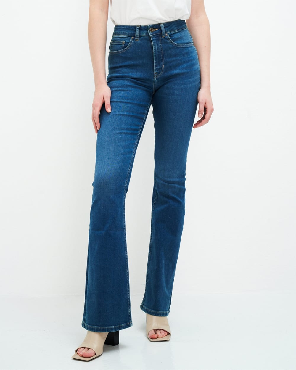 Lisette Flare Jeans Blassblau