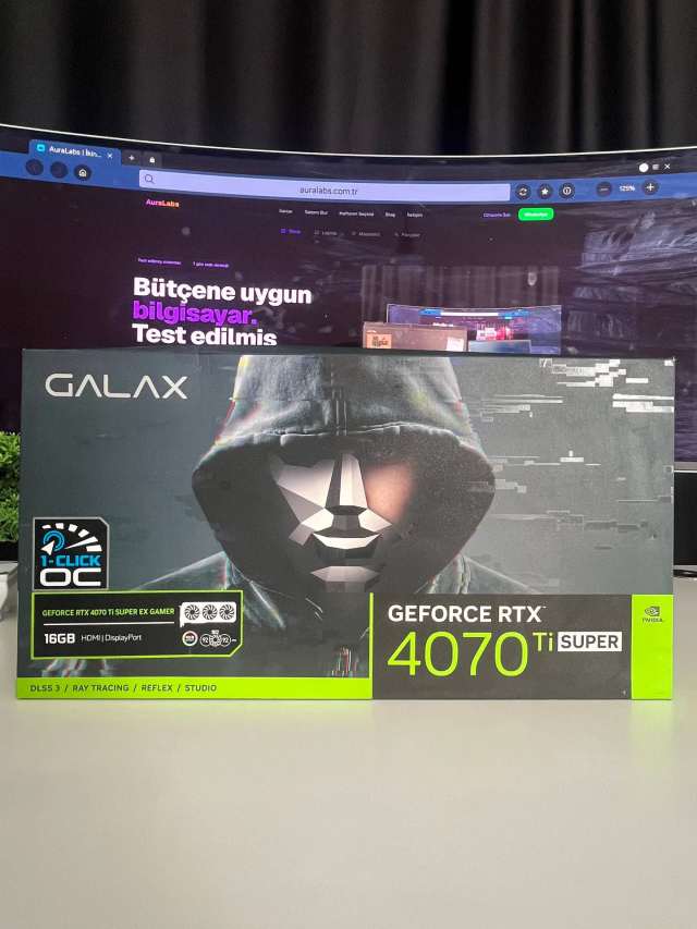 Galax GeForce RTX 4070 Ti Super 1-Click OC 16GB Ekran Kartı
