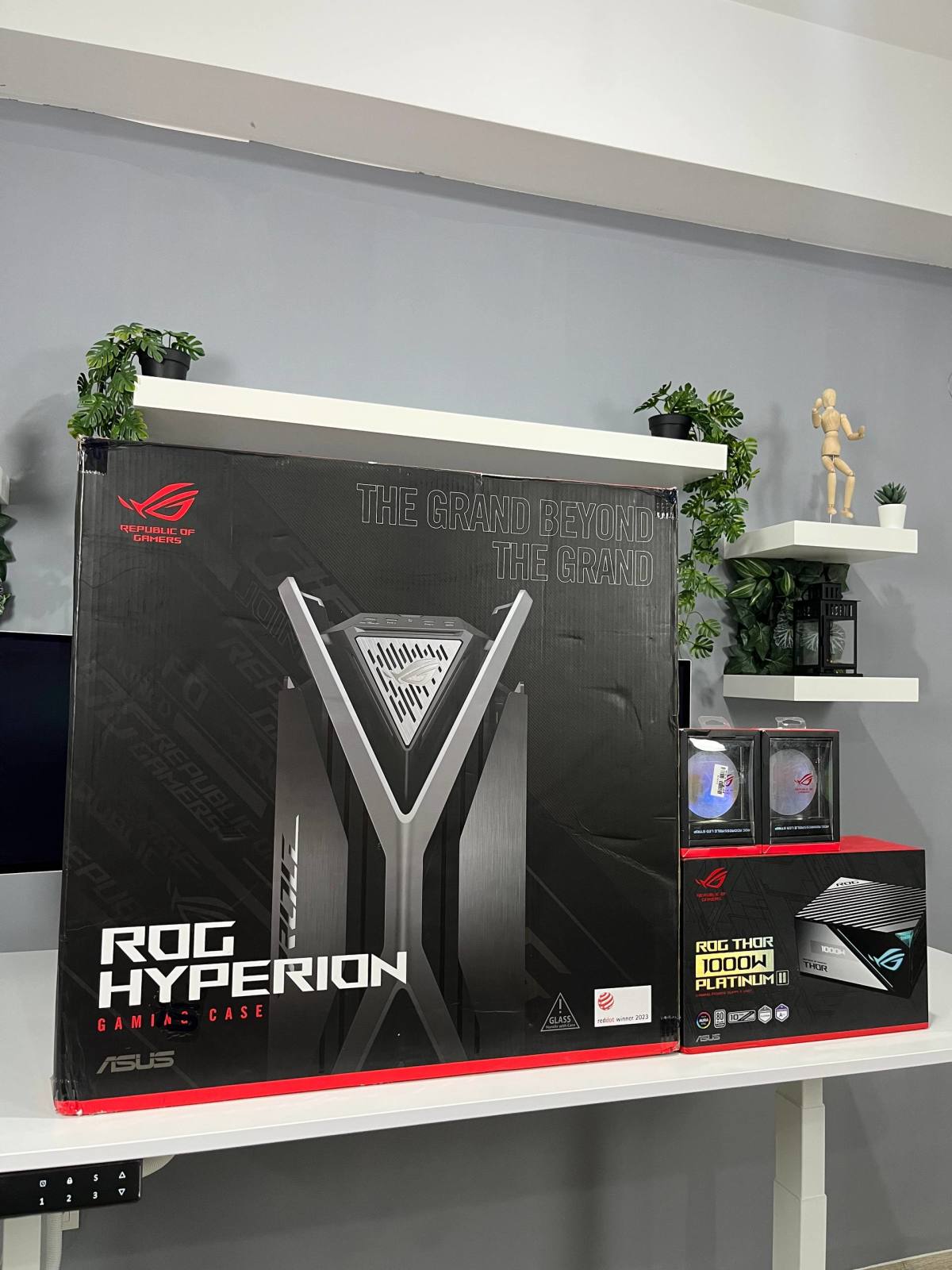 Asus ROG Hyperion GR701 Fanlı E-ATX Oyuncu Kasası — görsel 1/4
