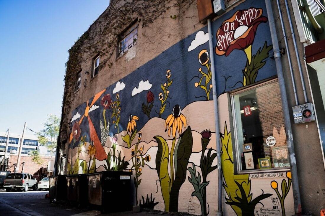 Gomez Mural