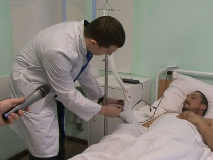 Ярославские врачи спасли костромичу отсеченную кисть руки