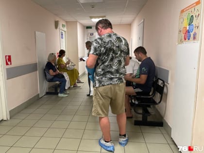 «С целью снижения рисков»: больницам Ярославля велели следить за заболевшими, вернувшимися из-за границы