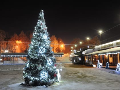 Конкурс на лучшее новогоднее оформление зданий в регионе