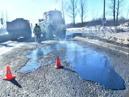Суринскому путепроводу в Ярославле обещают повторную заделку ям