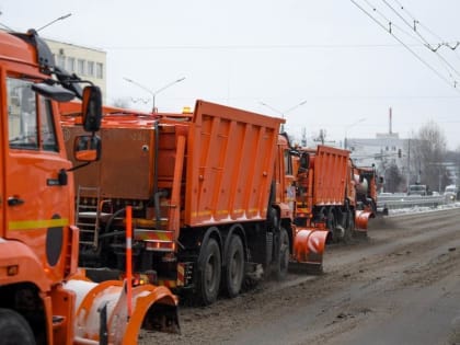 Сетевые магазины в Ярославле перекупают водителей у мэрии