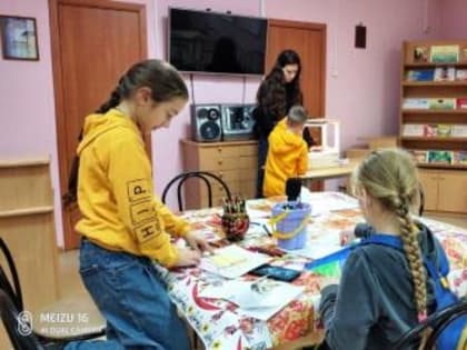 Подарок к Дню отца: мастер-класс для детей в библиотеке имени Гайдара