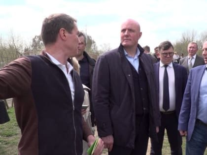Губернатор Михаил Евраев сегодня работает в Москве