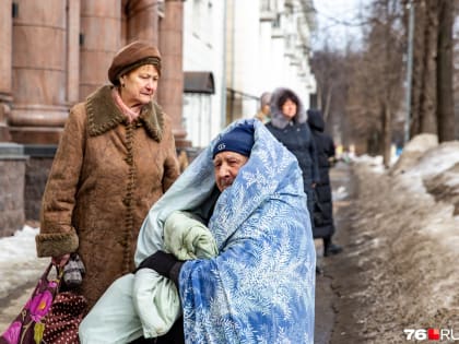 Слезы и боль: как жильцы «сталинки» на проспекте Ленина в Ярославле столкнулись с пожаром