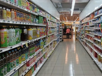 64-летняя ярославна похитила из камеры хранения в продуктовом магазине вещи одной из покупательниц