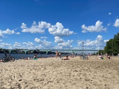 Могут ли ярославцы рассчитывать на короткий рабочий день из-за жары?