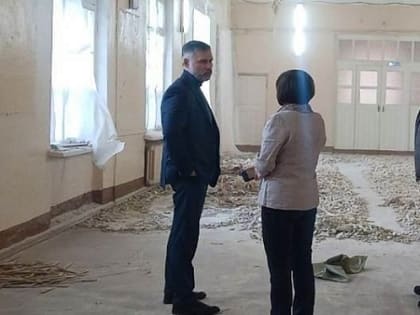 В Рыбинске учеников школы, где обрушился потолок, перевели в другие здания