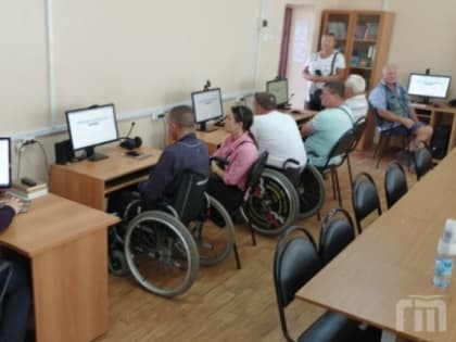 Ярославец победил в первенстве по фигурному автовождению для людей с инвалидностью