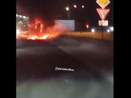 Следователи назвали предварительную причину взрыва автомобиля на въезде в Ярославль