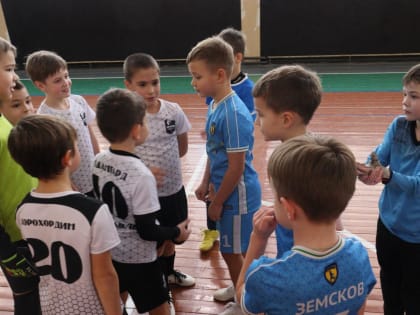 В новогоднем турнире победила дружба! Враги на поле – друзья по жизни!