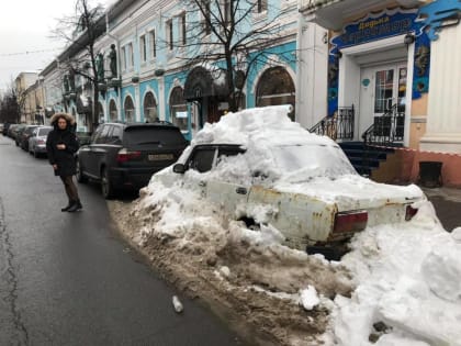 В Ярославле нет денег на принудительную эвакуацию брошенных машин