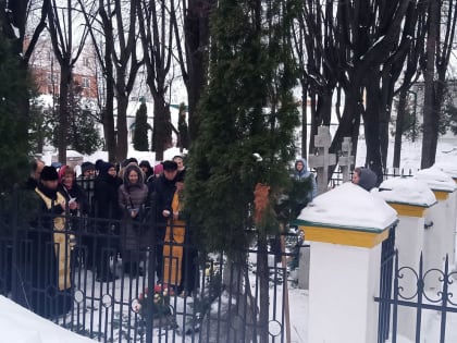 В ФЕОДОРОВСКОМ СОБОРЕ ПОЧТИЛИ ПАМЯТЬ МИТРОПОЛИТА ИОАННА (ВЕНДЛАНДА)