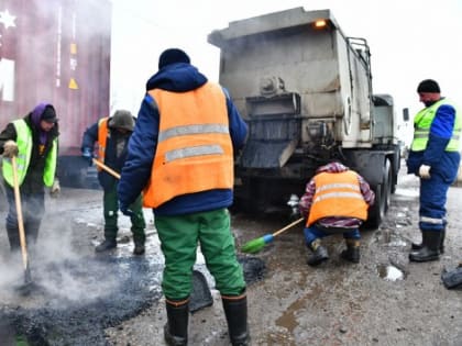 НАЦИОНАЛЬНЫЕ ПРОЕКТЫ ЗАМЕДЛЯЮТ ОБОРОТЫ