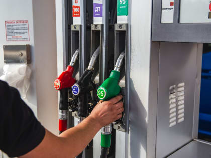 «Дополнительная инфляция до 10%»: почему подскочили цены на бензин и дизель в Ярославле