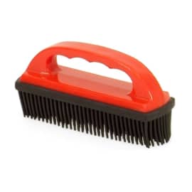 Brosse nettoyage des franges et tapis rouge Filmop