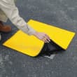 Plaque d'obturation Pig® Original DrainBlocker® 91 x 91 x 1,3 cm photo du produit back S
