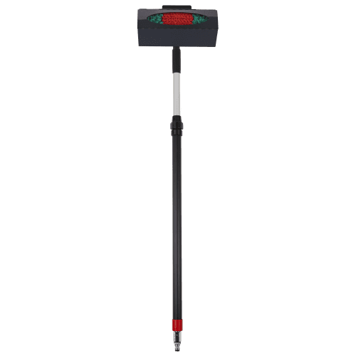 Ensemble brosse pour véhicule et manche téléscopique à passage d'eau Vikan photo du produit front L