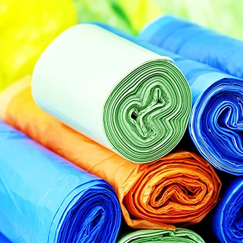 Sacs papier, plastique et poubelles
