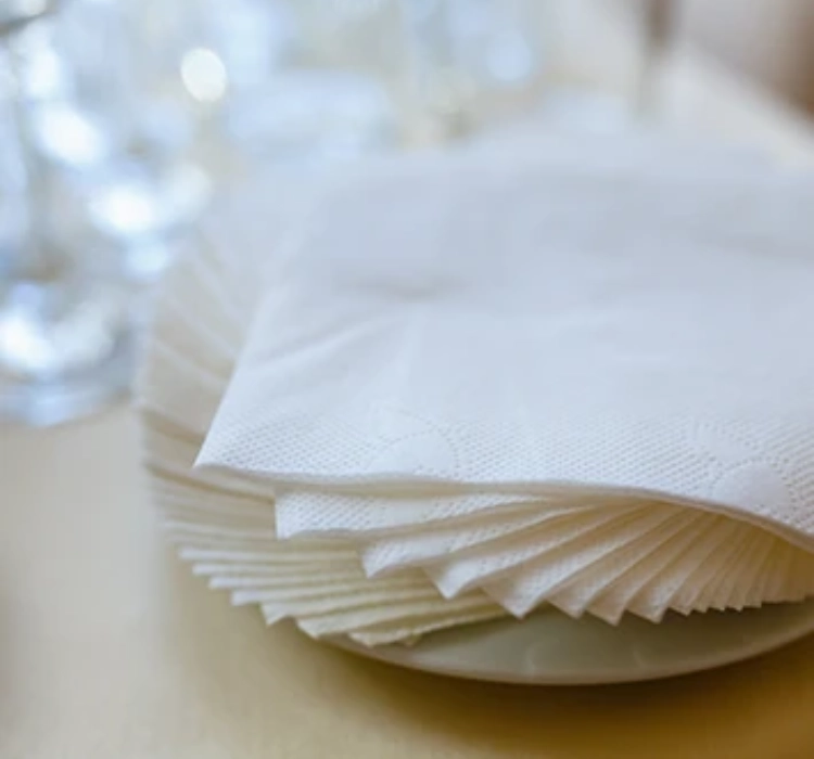 Serviettes et distributeurs