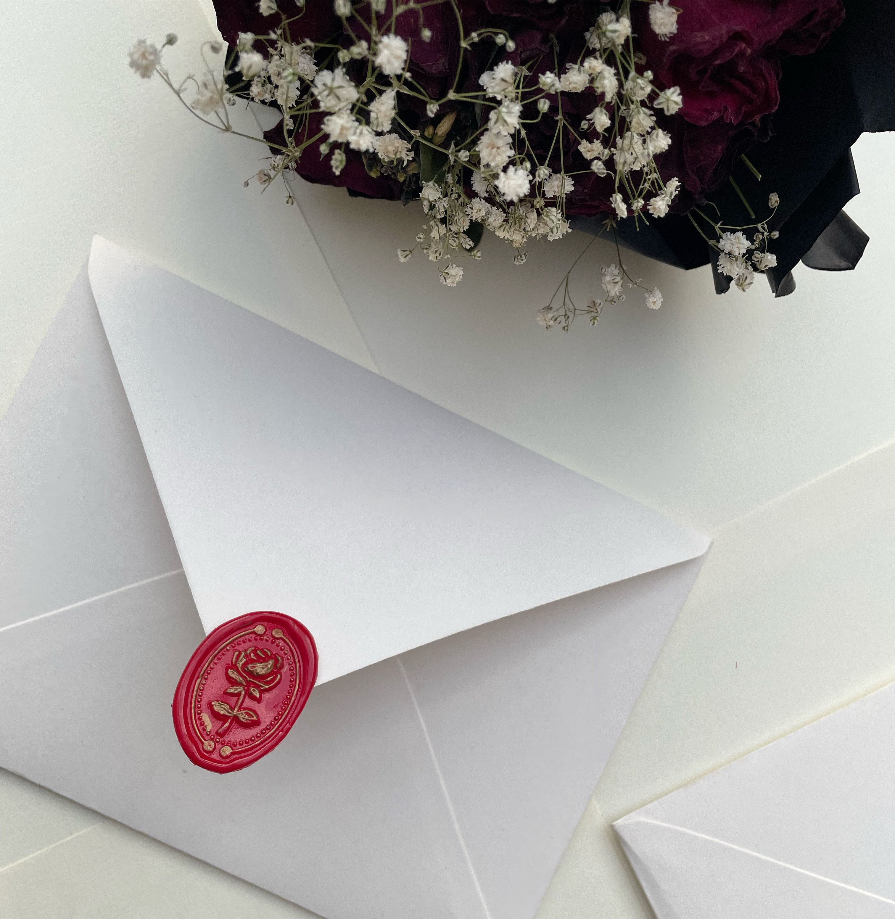 Golden Rose Foil Details Suite