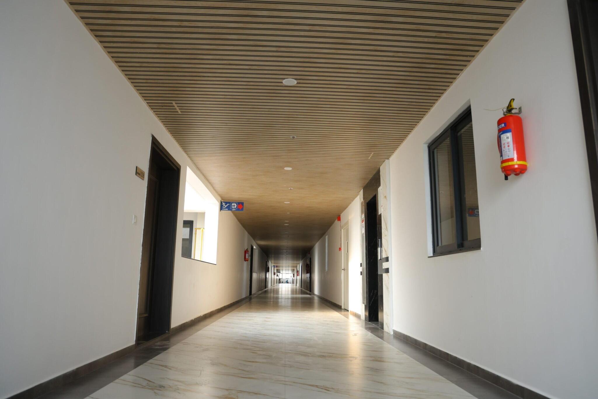 Subishi Fortuna Towers, Mokila – view 4