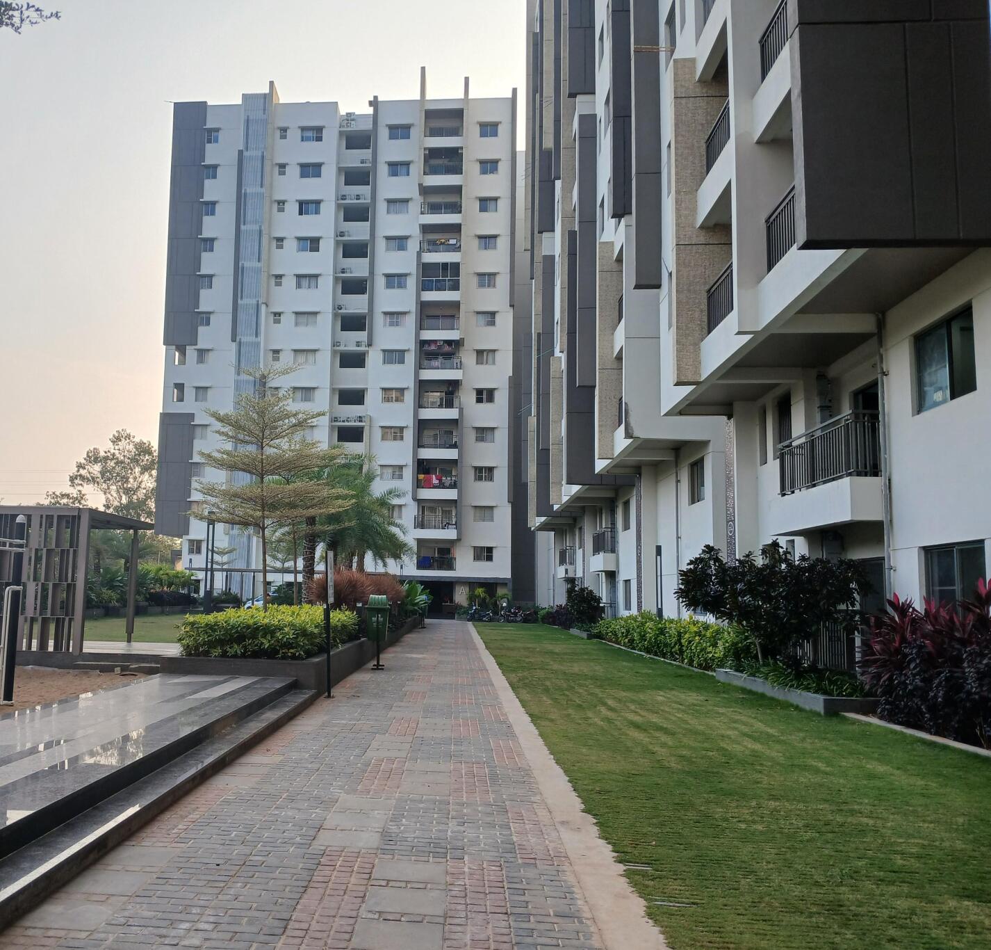 Frontline Seven, Kokapet, Outer Ring Road – view 3
