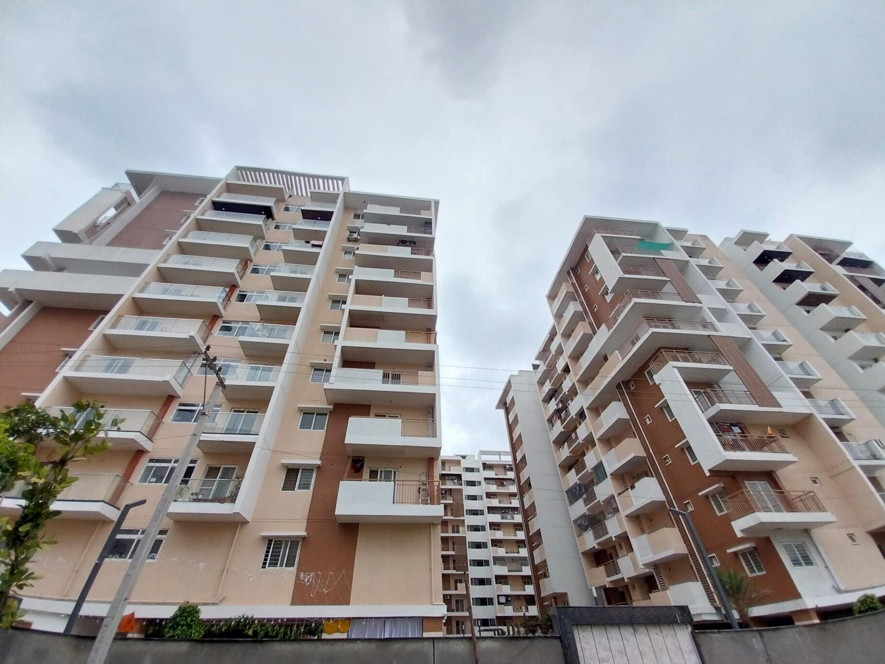 Beams & Columns 4 Blocks, Suchitra Road – view 7