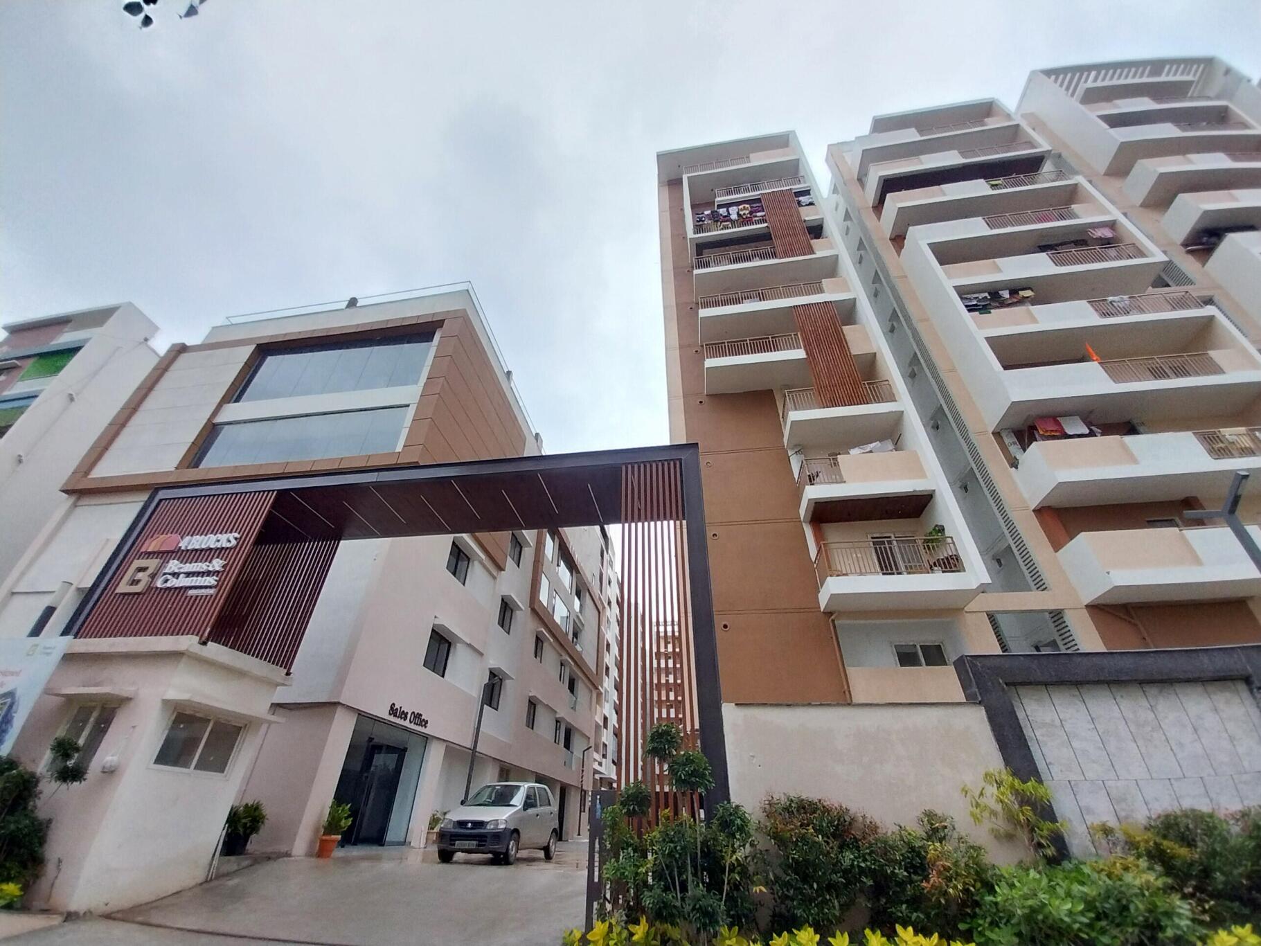 Beams & Columns 4 Blocks, Suchitra Road – view 6