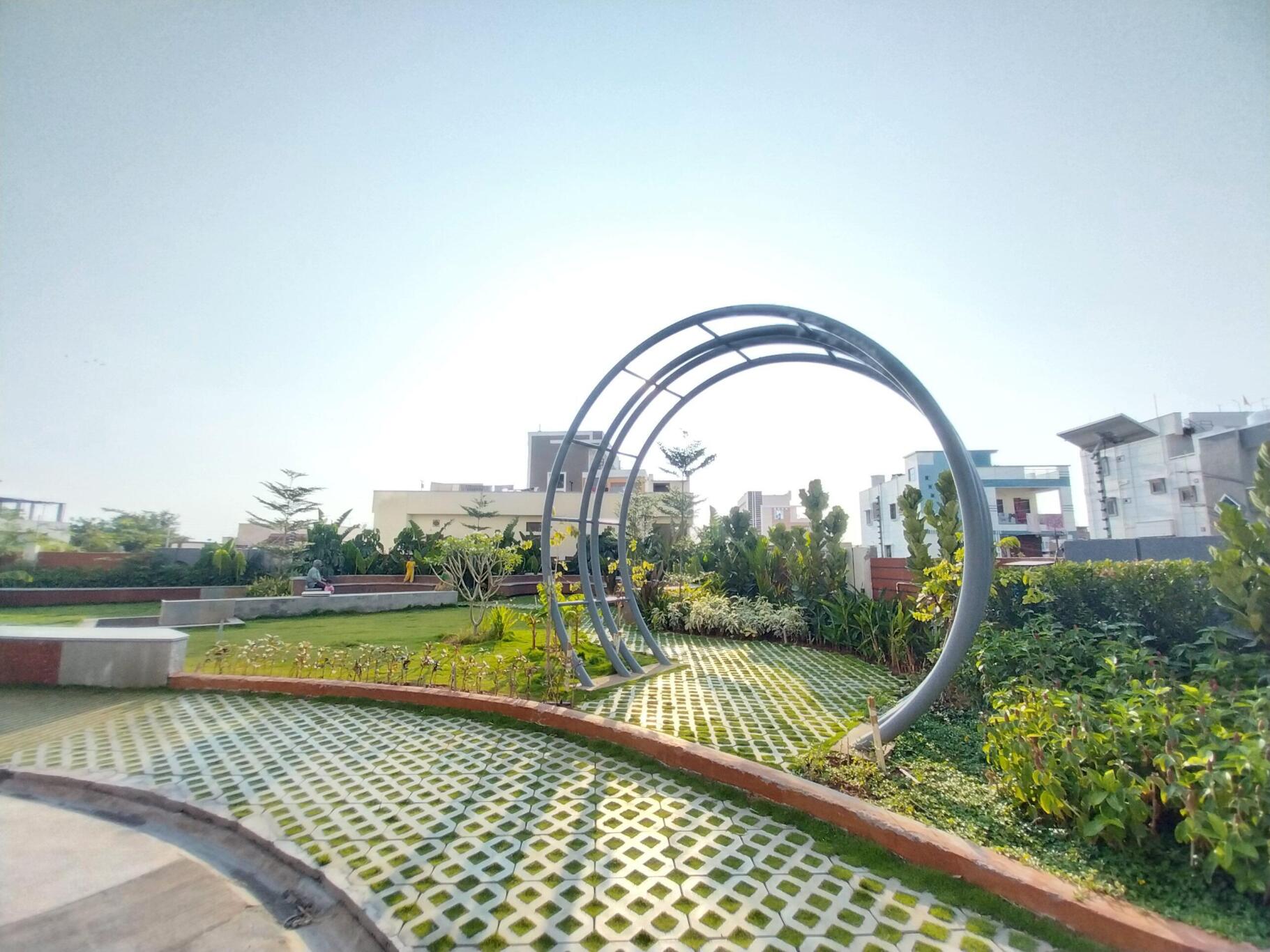 Avantikas Espino, Ameenpur – view 3