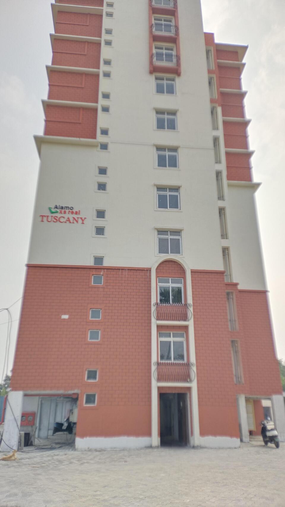 Alamo XS Real Tuscany, Mahindra World City – view 3