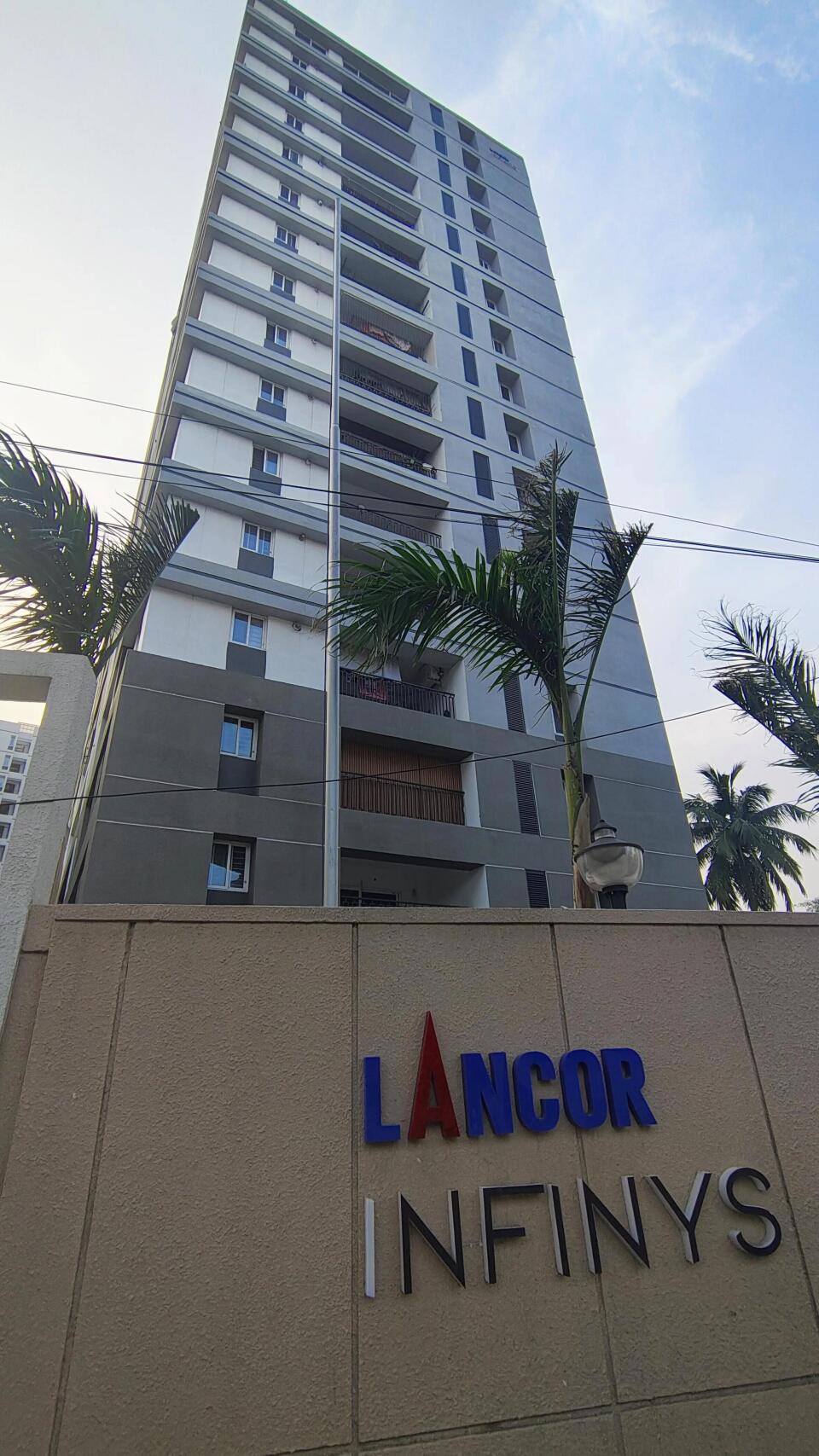 Lancor Infinys, Keelkattalai – view 4