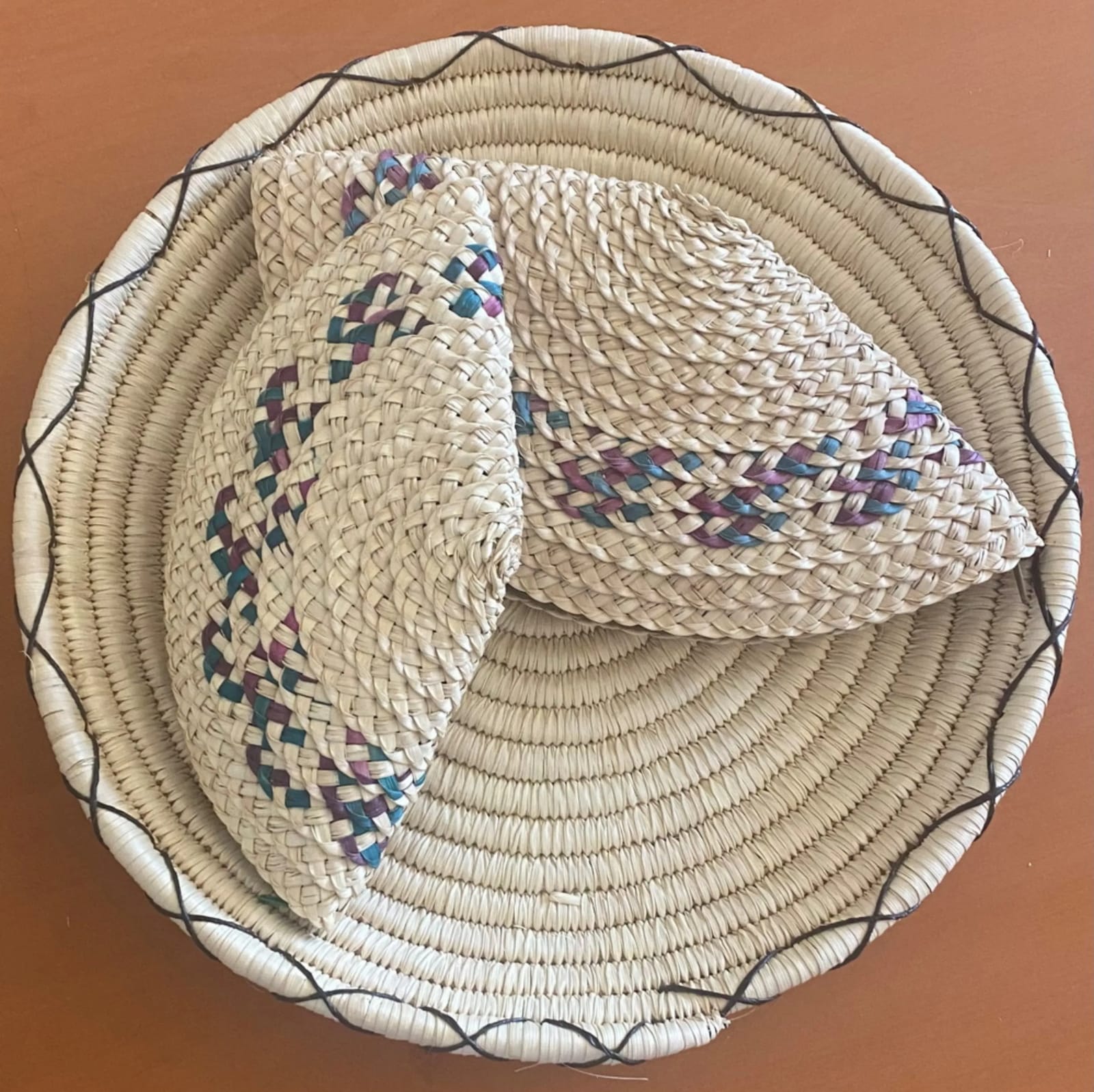 Baskets 25