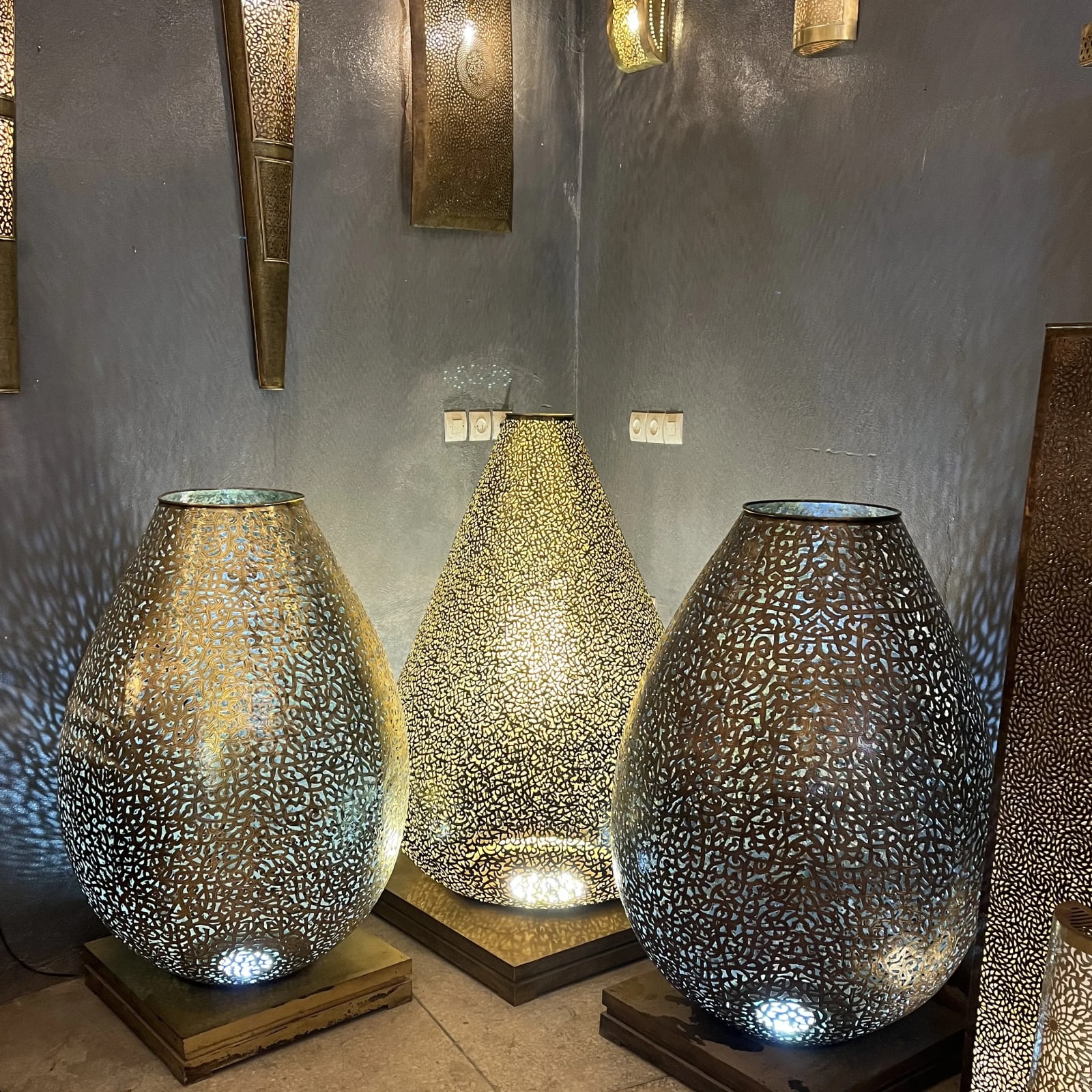 Lighting 23