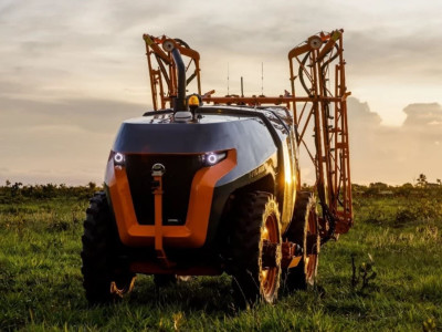 Autonomous forestry spraying with Jacto Arbus 4000