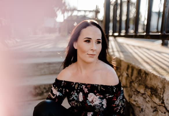 Lynne P
