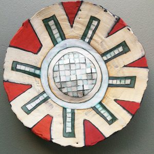 'Round ceramic plate