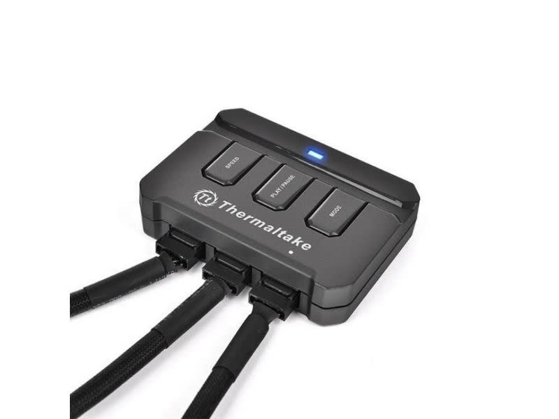 Thermaltake Riing 14 Led RGB 256 Colors 140 mm Fan & FAN CONTROLLER