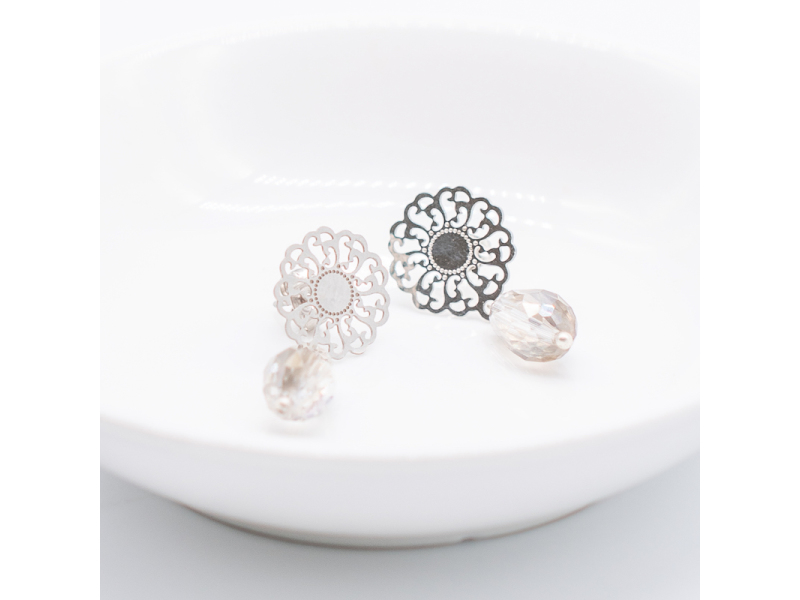 Silver Filigree Stud Earrings