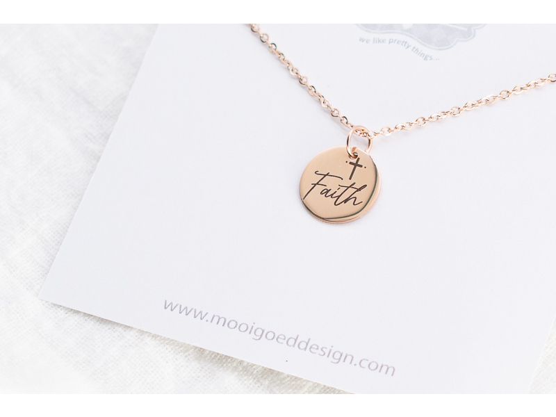 Engraved Pendant 15mm Round Rosegold