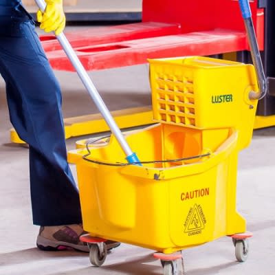 Caprichem - Janitorial Equipment