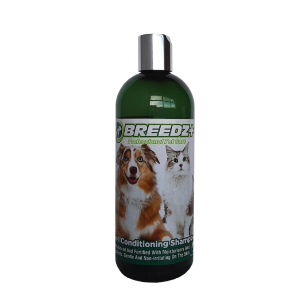 Caprichem products - Breedz 2-in-1 Conditioning Shampoo Adult Dogs Cats 12X500ML