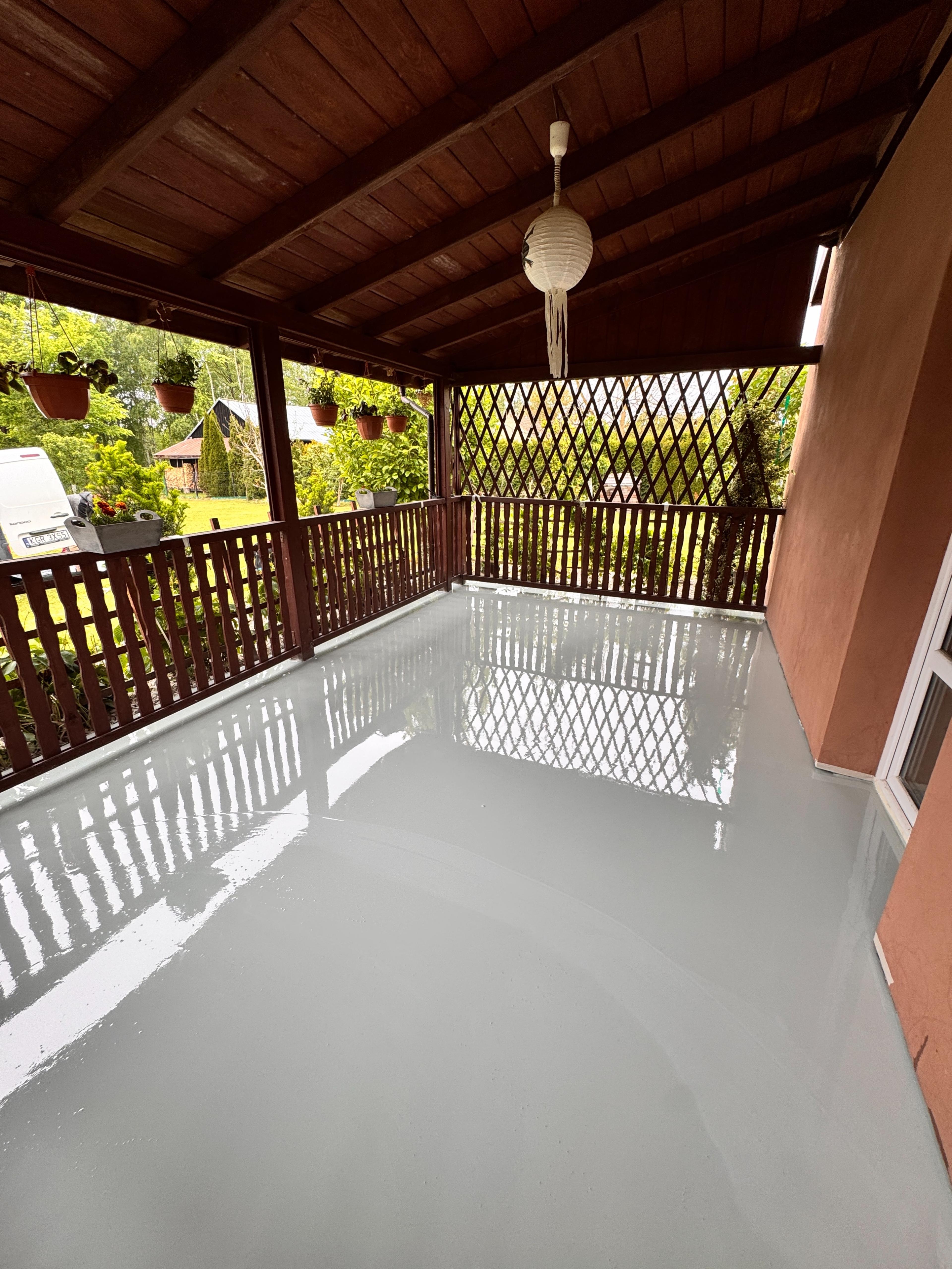 Posadzka poliuretanowa na balkonie w Głogowie Małopolskim